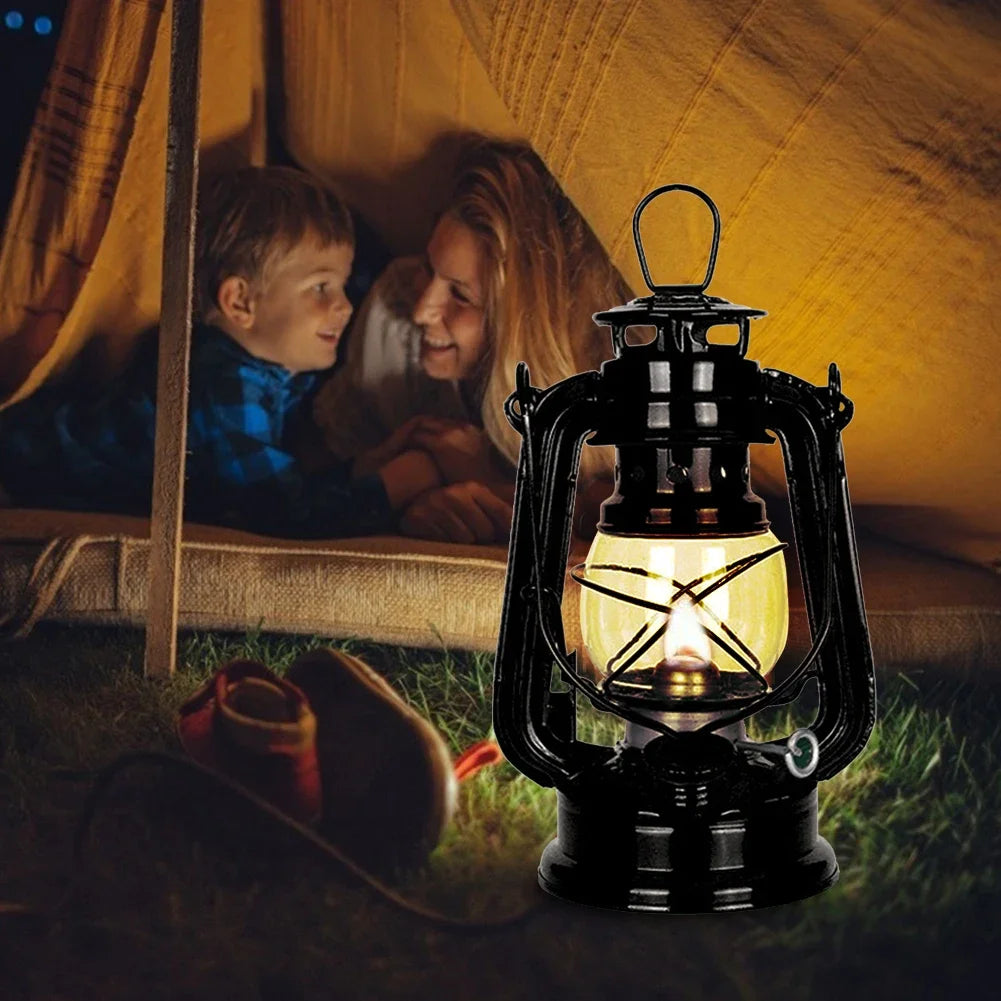 New Vintage Oil Burning Lantern Metal Kerosene Lantern Hurricane Table Lamps with Handle for Outdoor Camping Hiking Home Patio