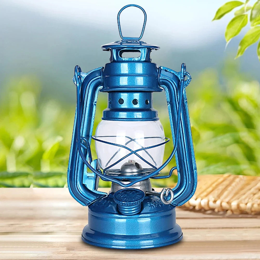 New Vintage Oil Burning Lantern Metal Kerosene Lantern Hurricane Table Lamps with Handle for Outdoor Camping Hiking Home Patio