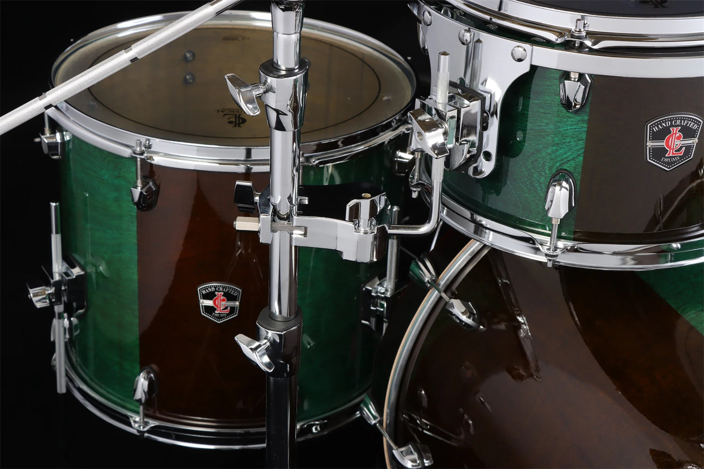 Factory direct sales customized Logo Cheap price professional music acoustic drum set