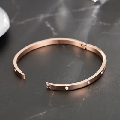 Frauen Uhren Armband Set Luxus... Artikel  direkt vom Hersteller Weltweit A1Markt.de